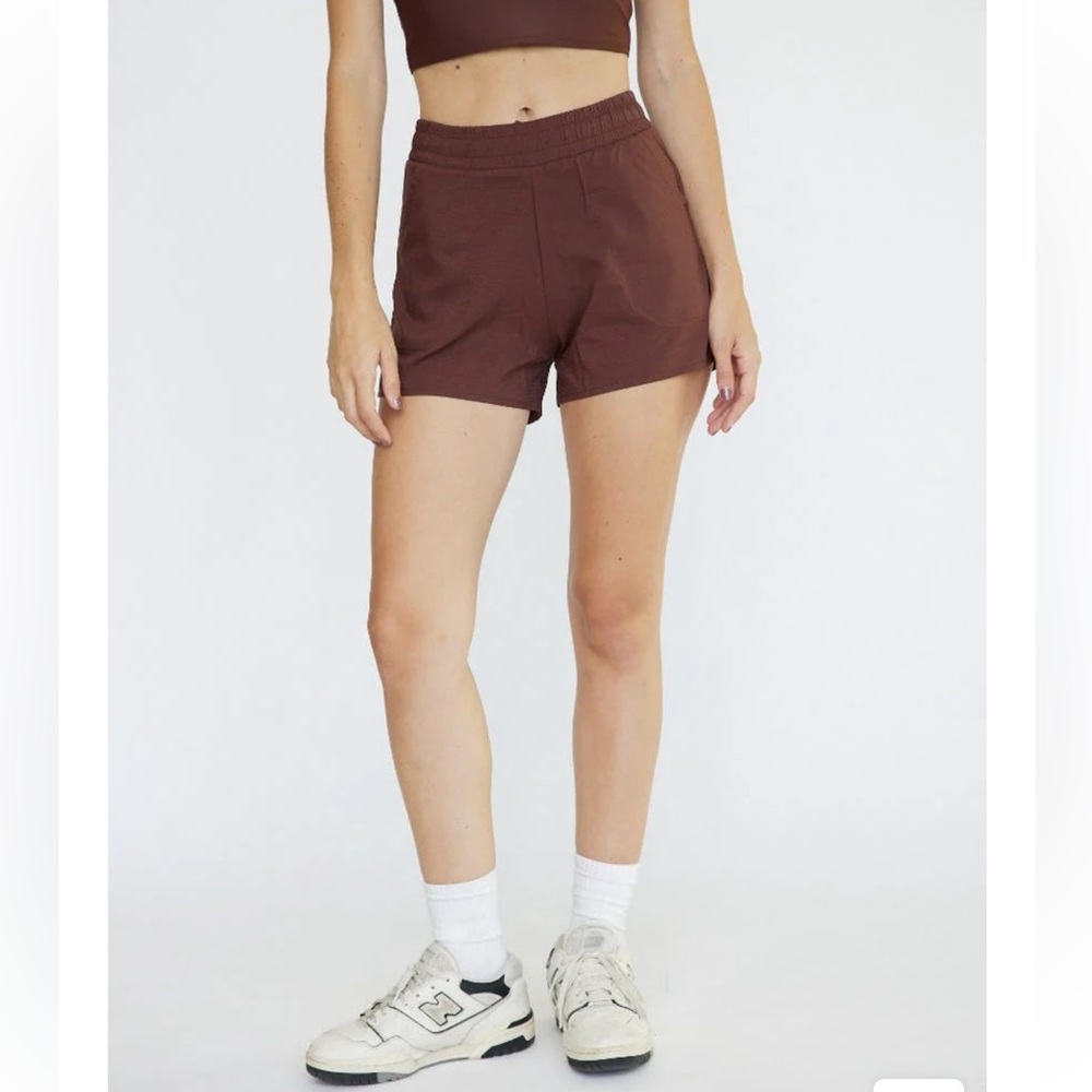 Mott 50 Edition Colombier Outdoor Shorts NWT